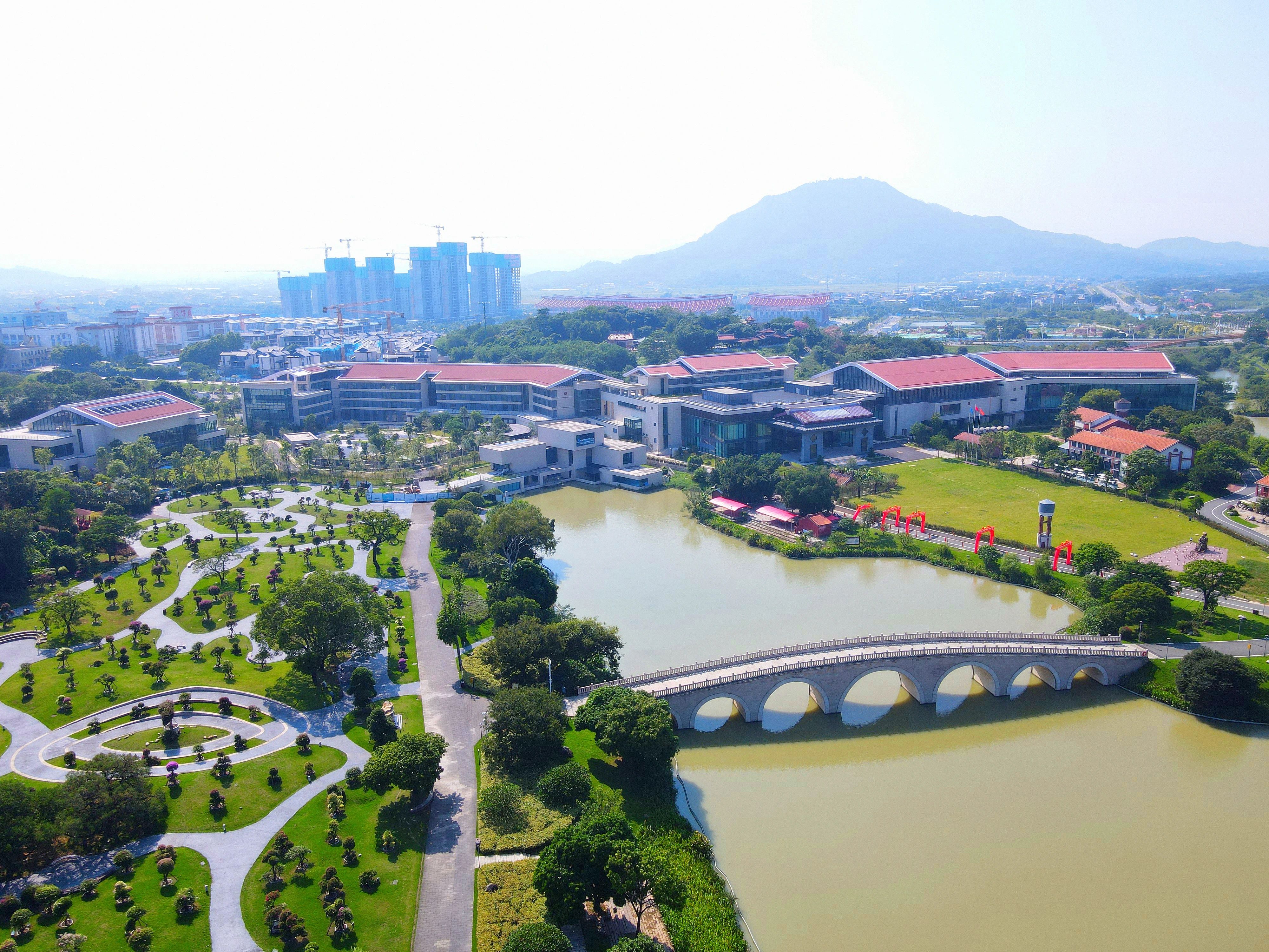 邂逅漳州千年古城 | 領略中華老字號企業(yè)——片仔癀旗下高端溫泉酒店的生態(tài)旅居